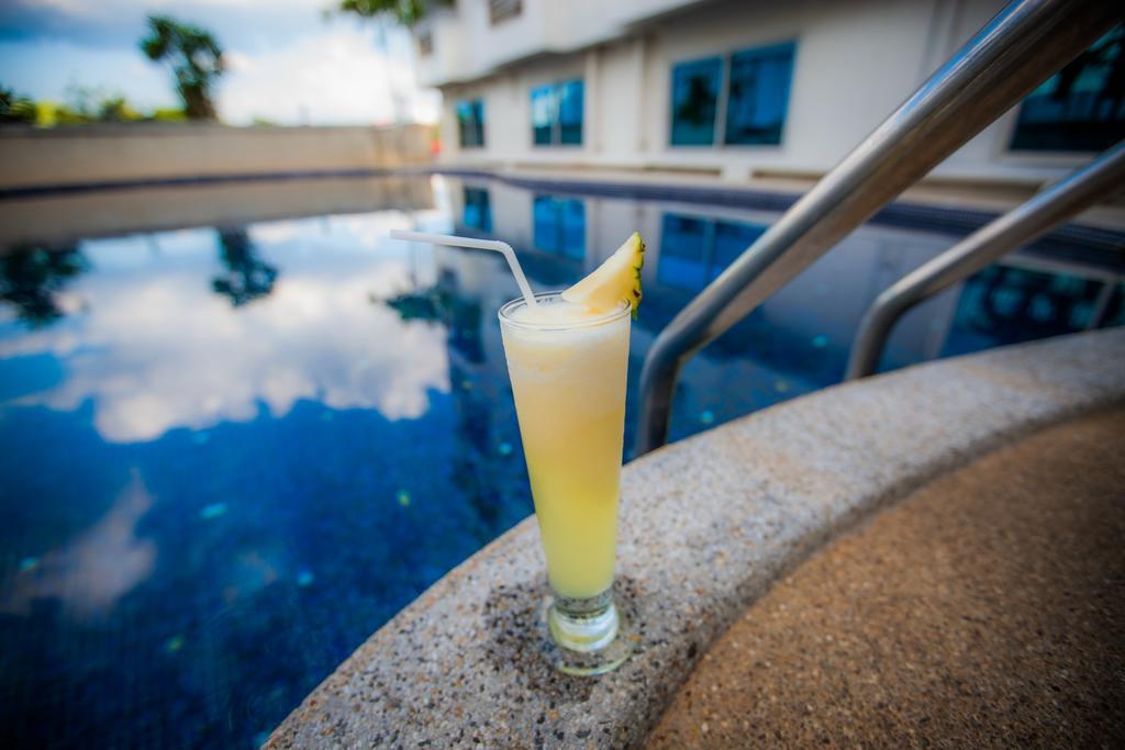 Golden City Rayong Hotel Eksteriør bilde