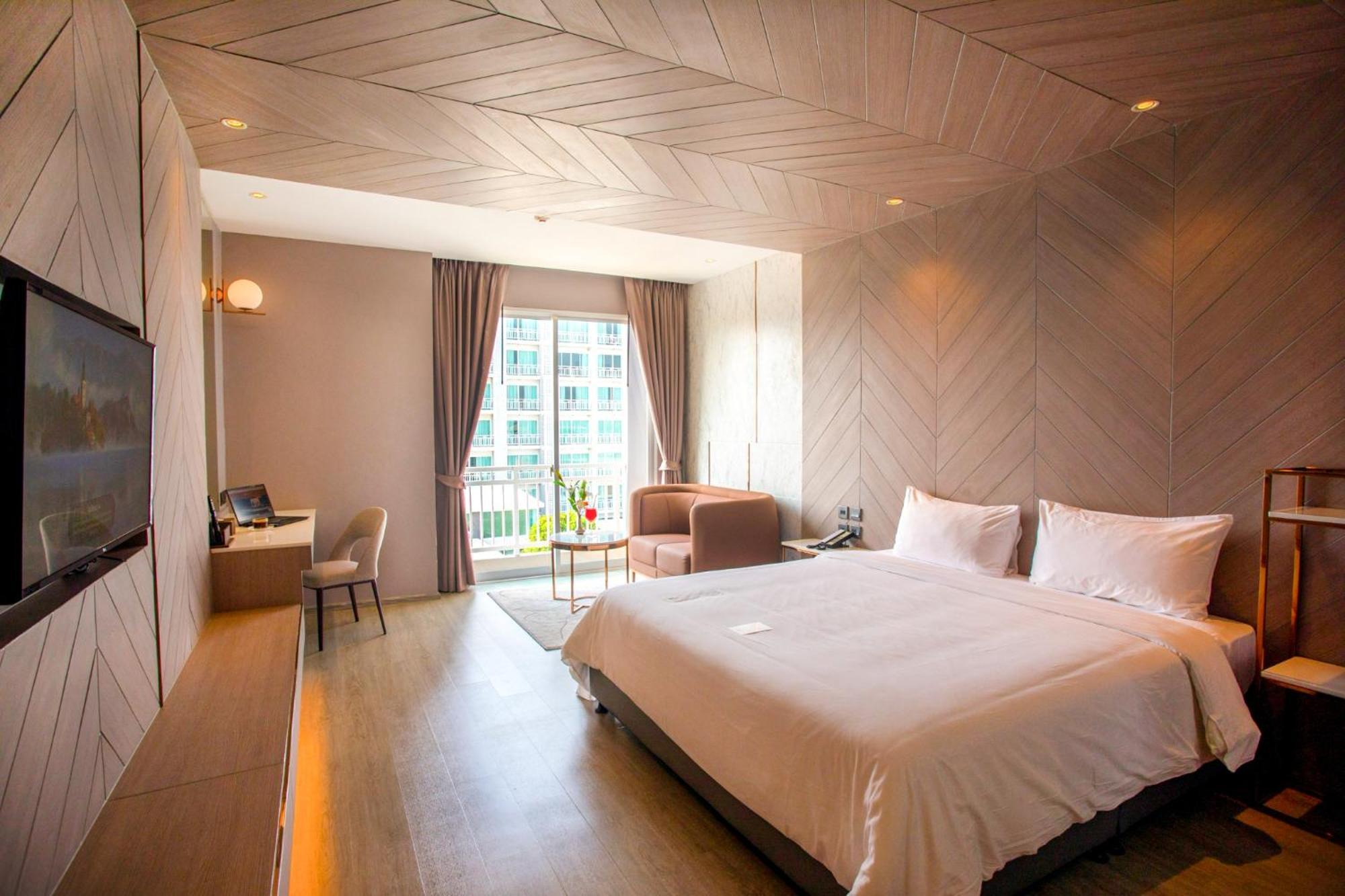 Golden City Rayong Hotel Eksteriør bilde