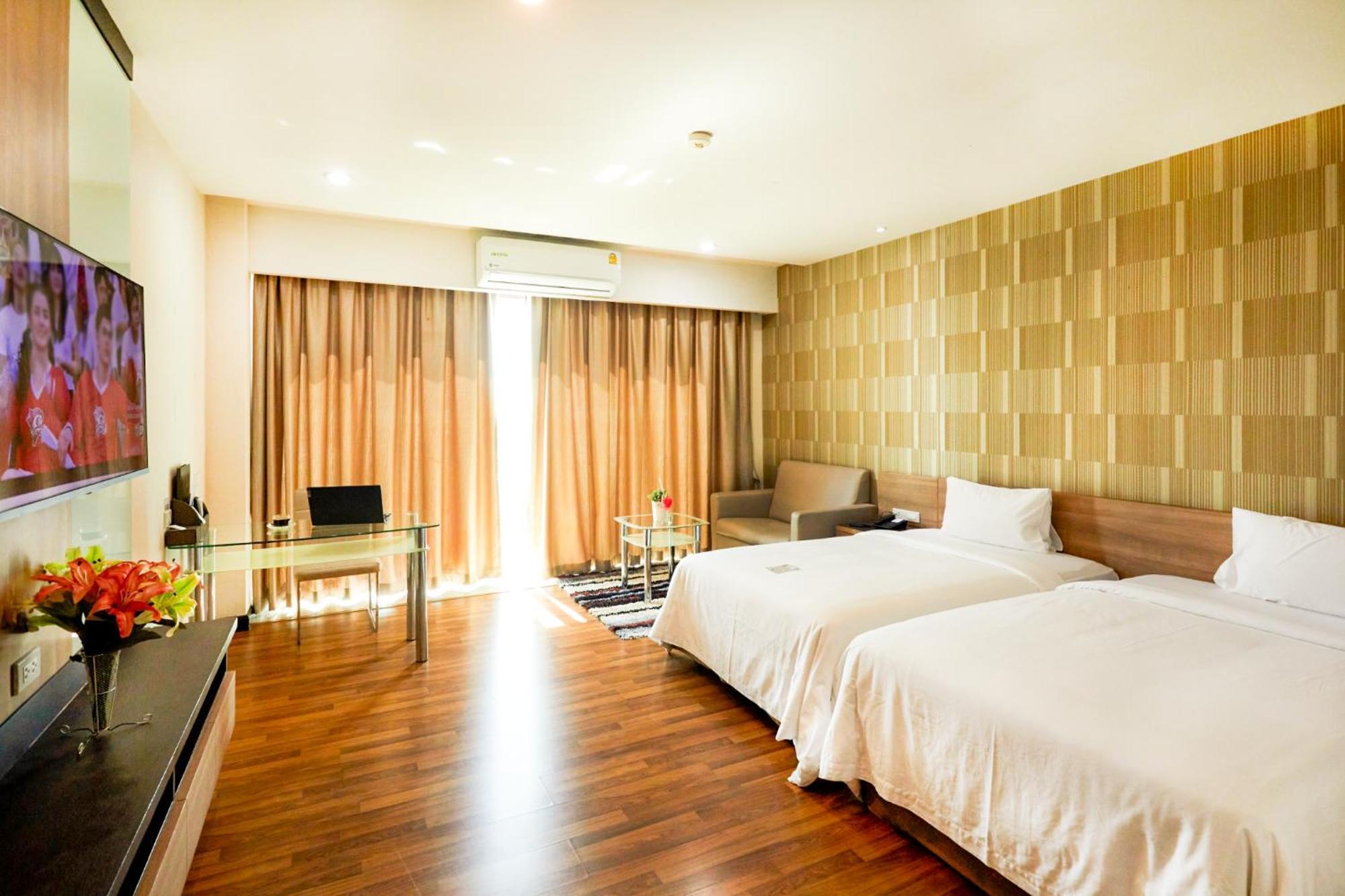 Golden City Rayong Hotel Eksteriør bilde
