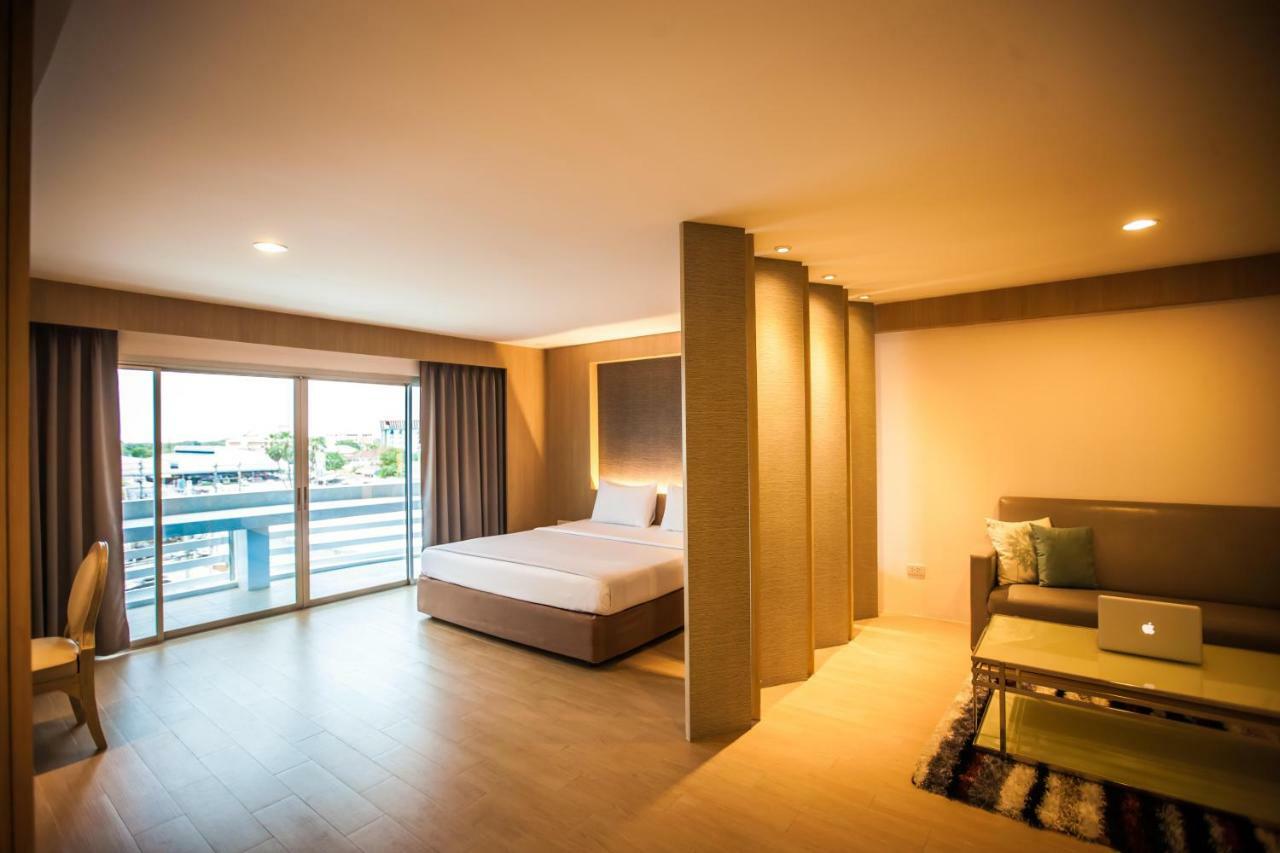 Golden City Rayong Hotel Eksteriør bilde